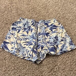 H&M linen blend shorts